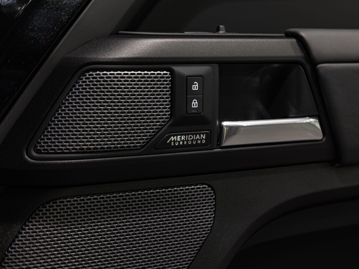 Used Land Rover Defender 110 2023 for sale - 77575104: Photo 19