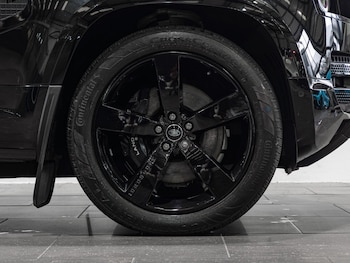 Used Land Rover Defender 110 2023 for sale - 77575104: Photo