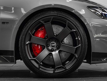 Used Audi RS6 Avant 2025 for sale - 77215928: Photo