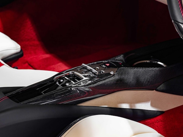 Used Ferrari 296 GTB 2023 for sale - 76084019: Photo 16
