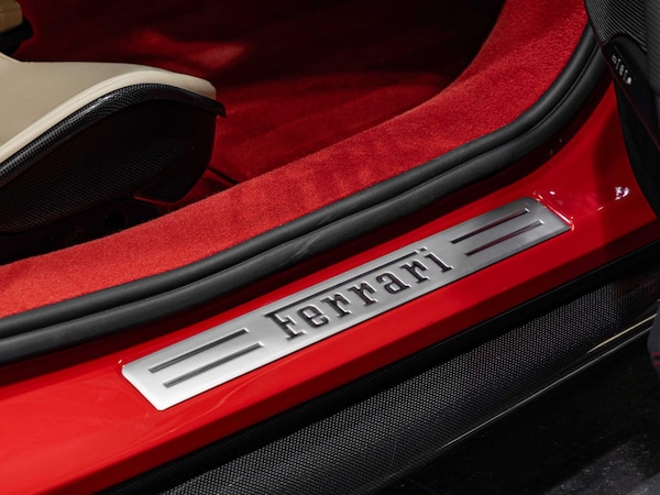 Used Ferrari 296 GTB 2023 for sale - 76084019: Photo 19