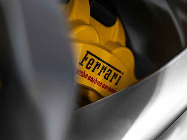 Used Ferrari 296 GTB 2023 for sale - 76084019: Photo 33