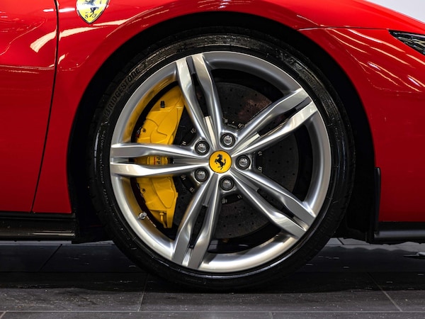 Used Ferrari 296 GTB 2023 for sale - 76084019: Photo 5