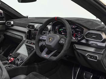 Used Lamborghini Urus 2024 for sale - 79601416: Photo