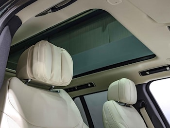 Used Land Rover Range Rover 2024 for sale - 76226244: Photo
