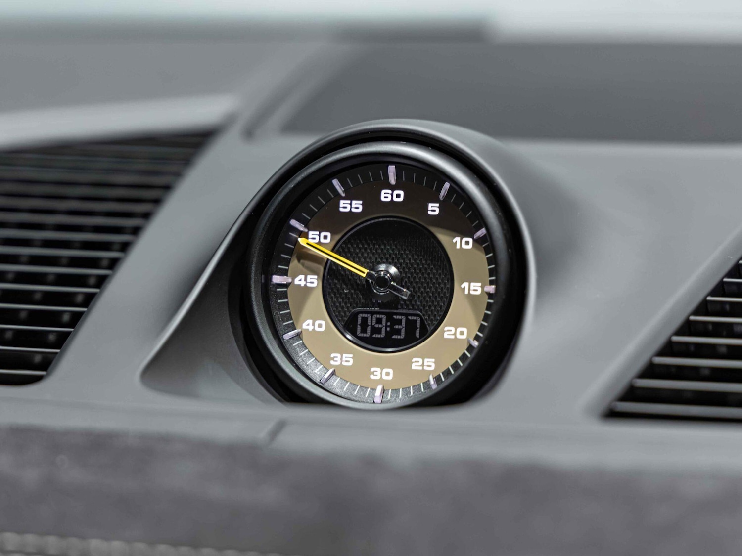 Used Porsche Cayenne 2022 for sale - 77015332: Photo 11