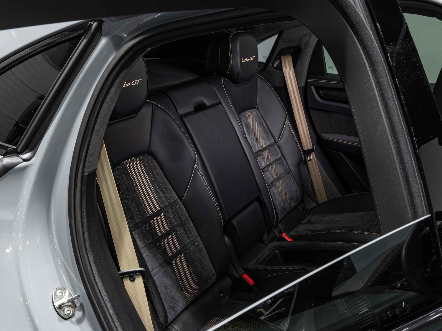 Used Porsche Cayenne 2022 for sale - 77015332: Photo 16