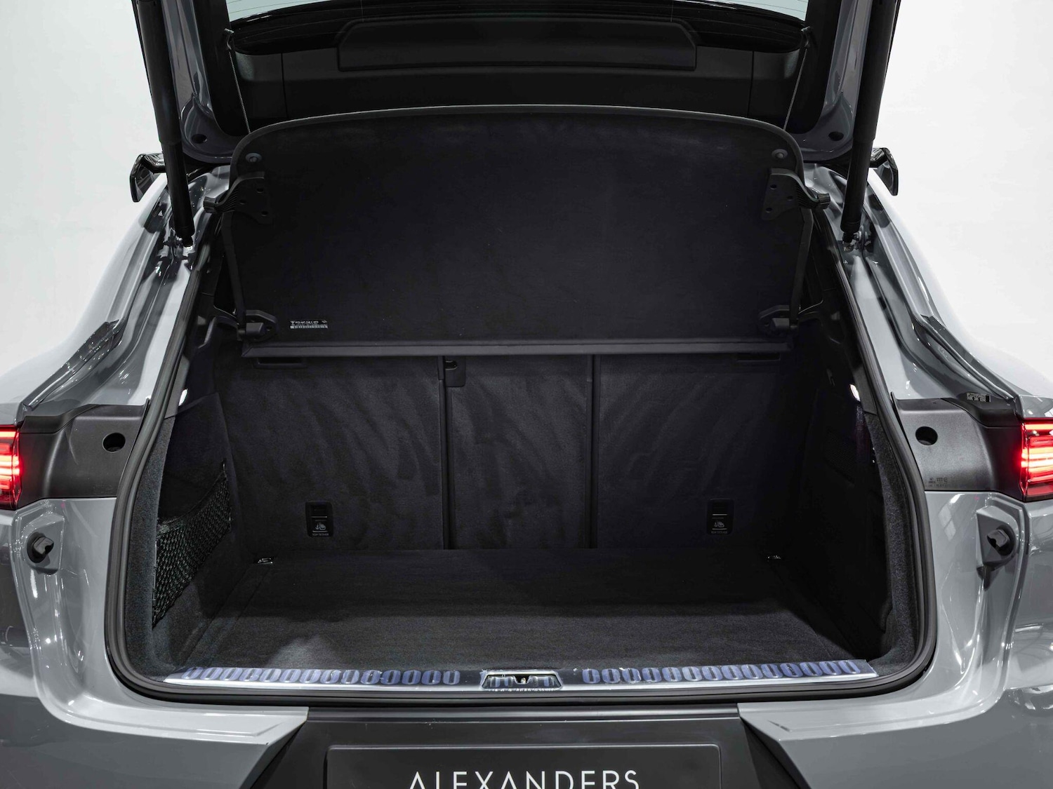 Used Porsche Cayenne 2022 for sale - 77015332: Photo 26