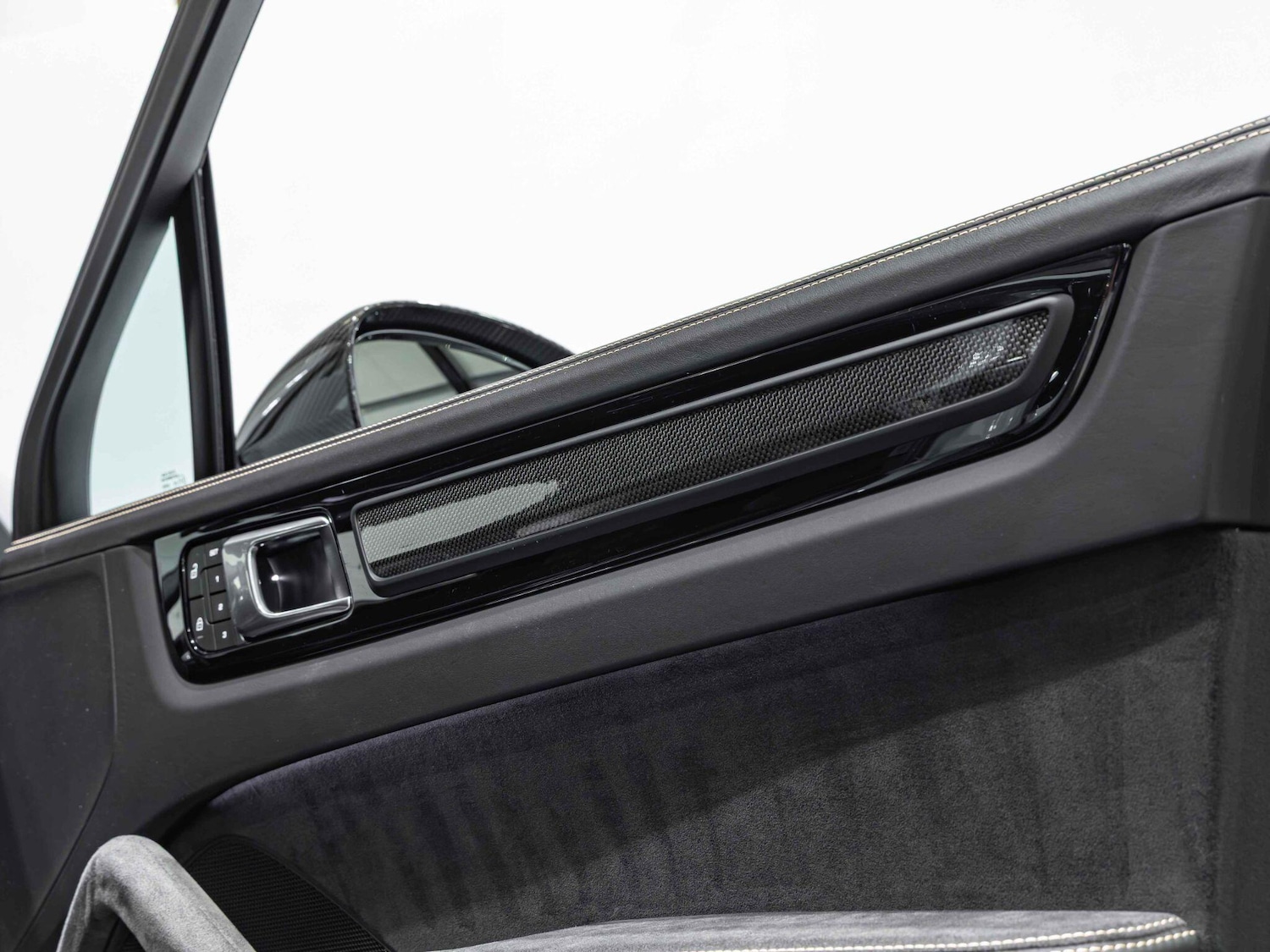 Used Porsche Cayenne 2022 for sale - 77015332: Photo 5