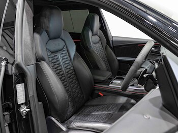 Used Audi RS Q8 2023 for sale - 76995273: Photo