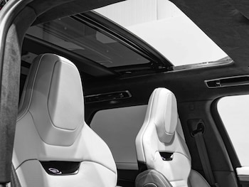 Used Land Rover Range Rover Sport 2024 for sale - 76781640: Photo