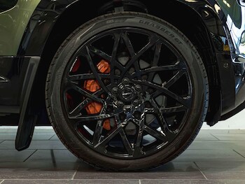 Used Land Rover Defender 110 2026 for sale - 78375932: Photo