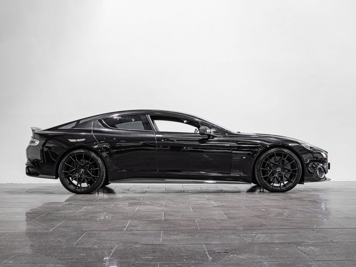 Used Aston Martin Rapide 2019 for sale - 77156165: Photo 6