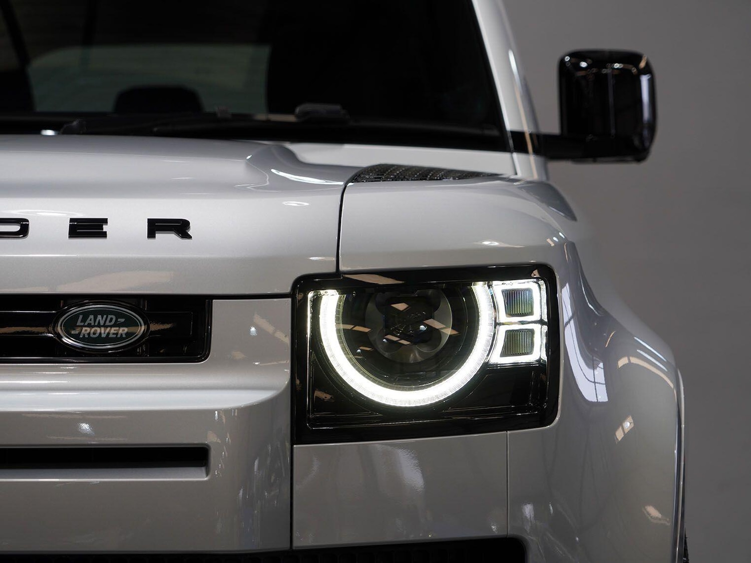 Used Land Rover Defender 110 for sale - 78204927: Photo 13