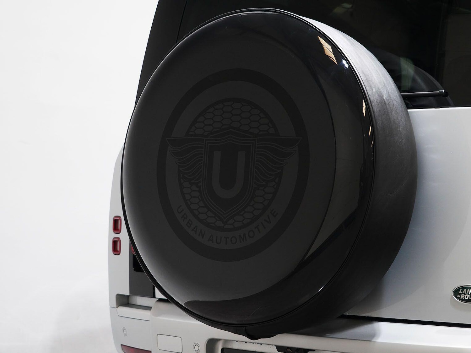 Used Land Rover Defender 110 for sale - 78204927: Photo 16