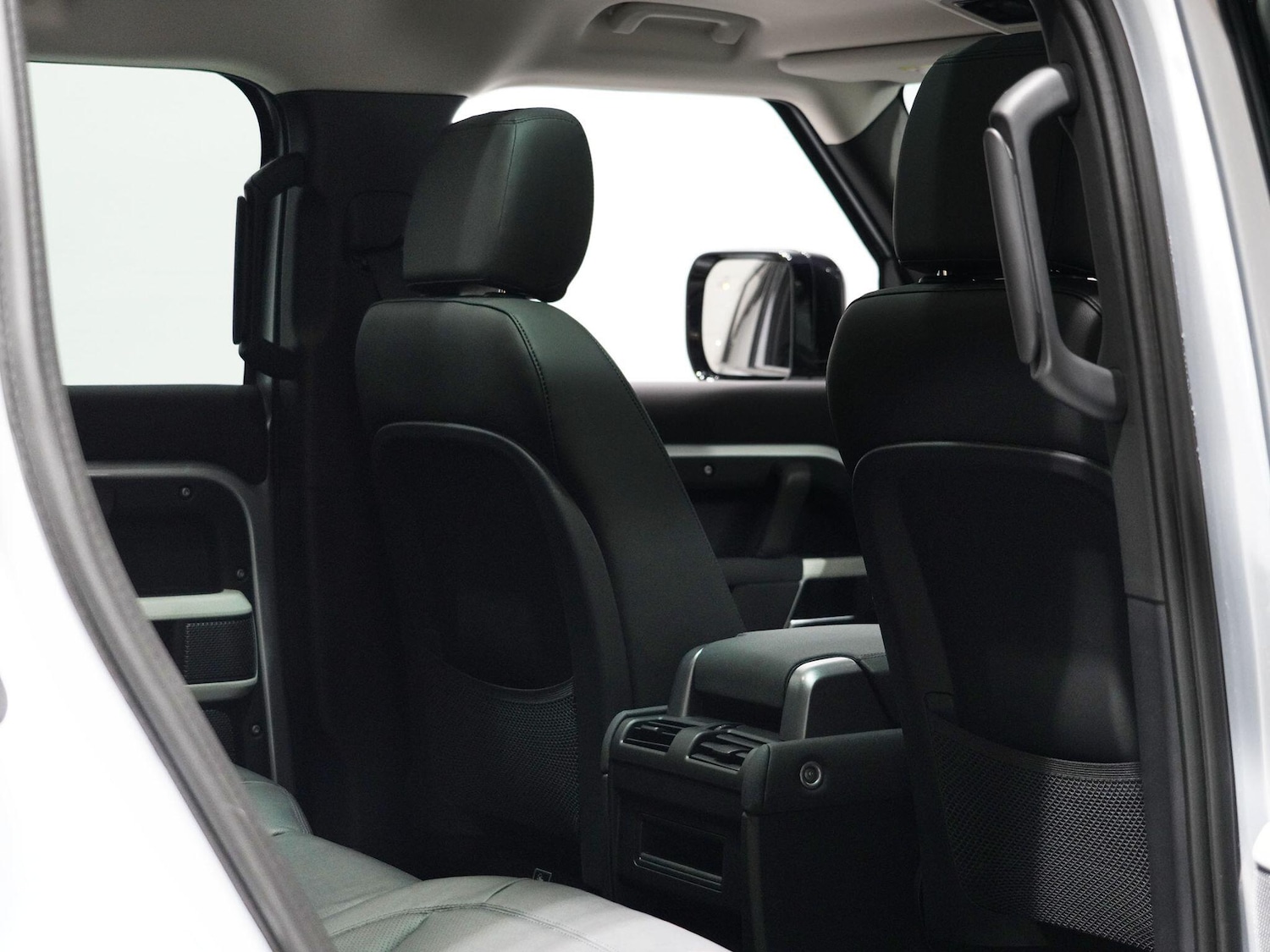 Used Land Rover Defender 110 for sale - 78204927: Photo 28