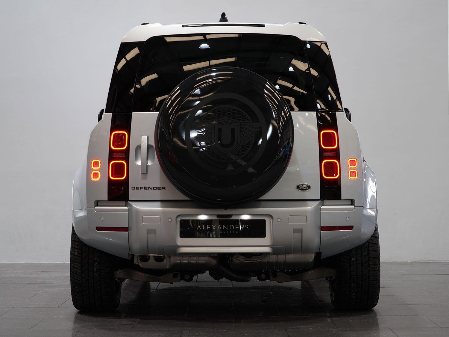 Used Land Rover Defender 110 for sale - 78204927: Photo 9