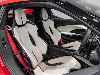 Used Ferrari 296 GTB 2022 for sale - 79012966: Photo