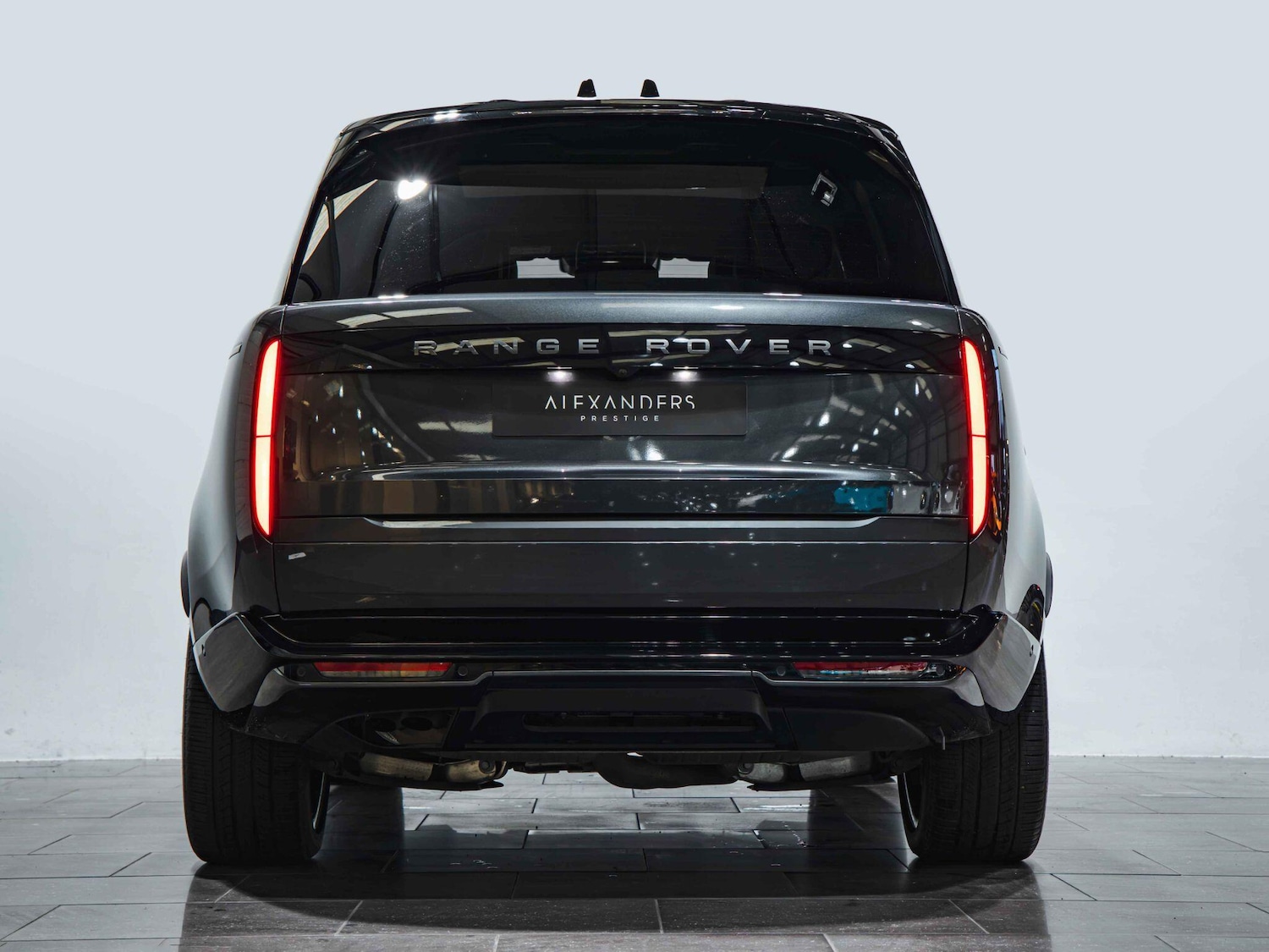 Used Land Rover Range Rover 2025 for sale - 77511097: Photo 11