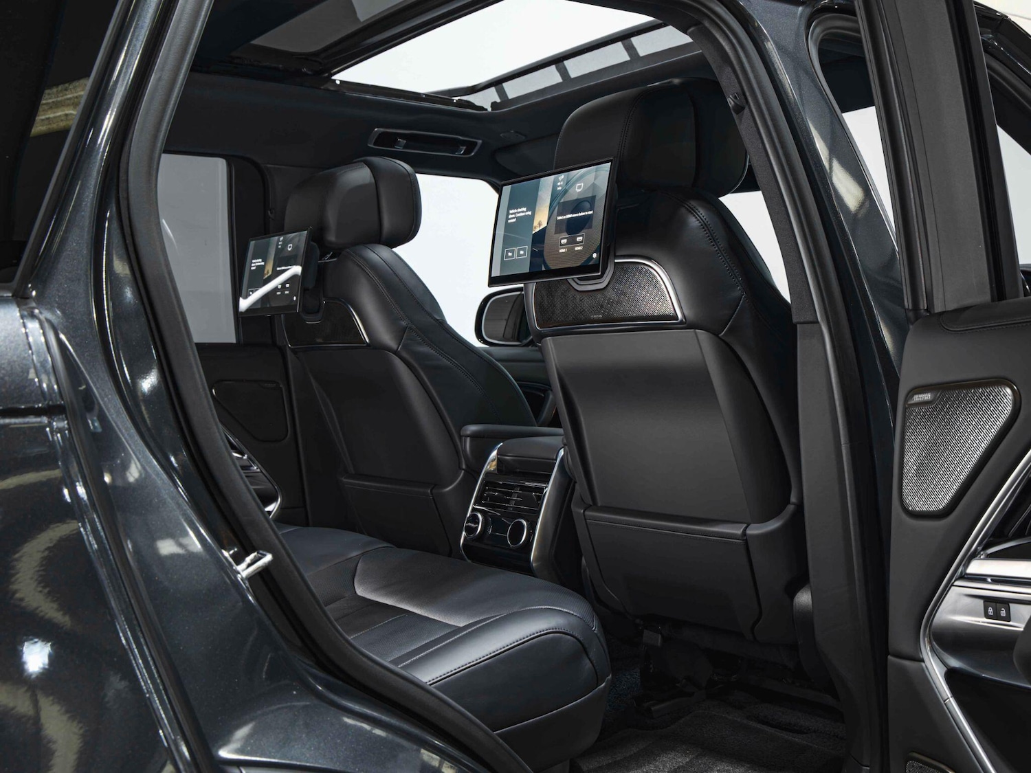 Used Land Rover Range Rover 2025 for sale - 77511097: Photo 25