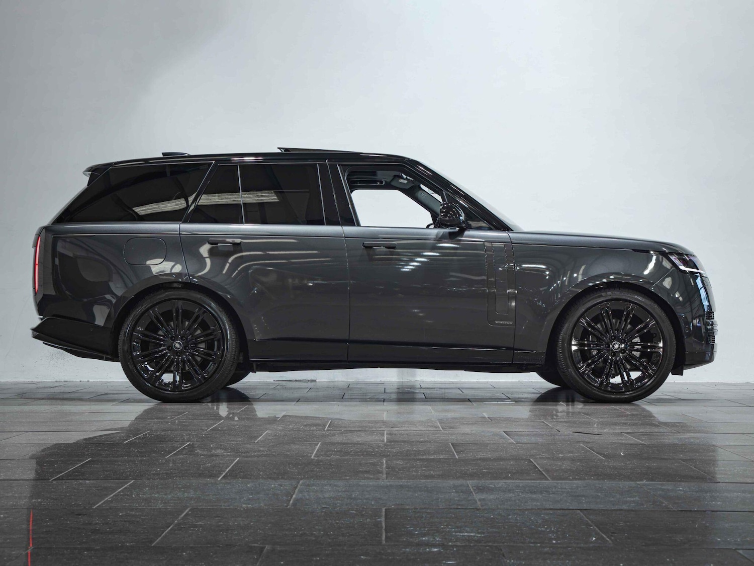 Used Land Rover Range Rover 2025 for sale - 77511097: Photo 6