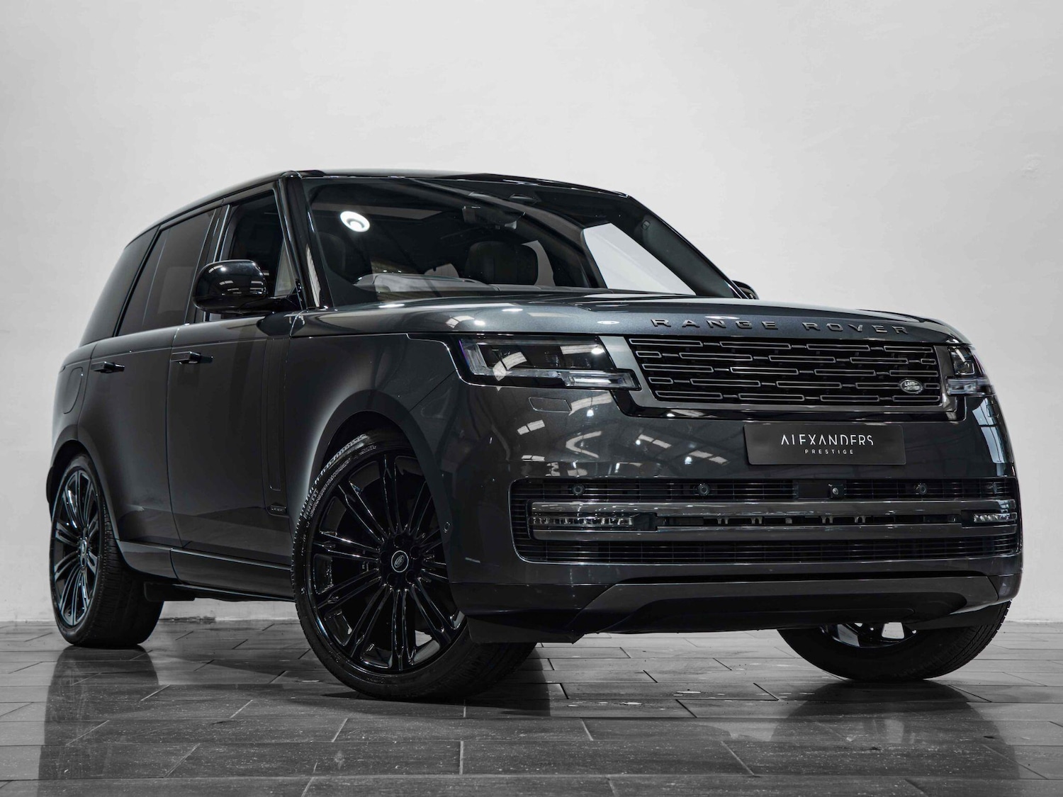 Used Land Rover Range Rover 2025 for sale - 77511097: Photo 8