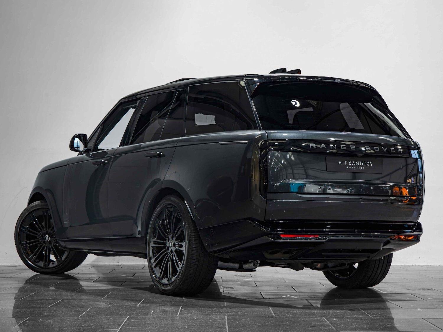 Used Land Rover Range Rover 2025 for sale - 77511097: Photo 9