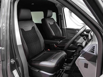 Used Volkswagen Transporter 2024 for sale - 75327361: Photo