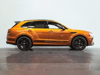 Used Bentley Bentayga 2022 for sale - 79061543: Photo