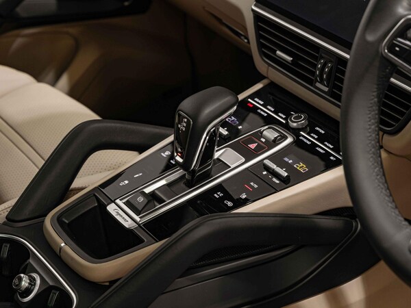 Used Porsche Cayenne 2022 for sale - 76189055: Photo 17