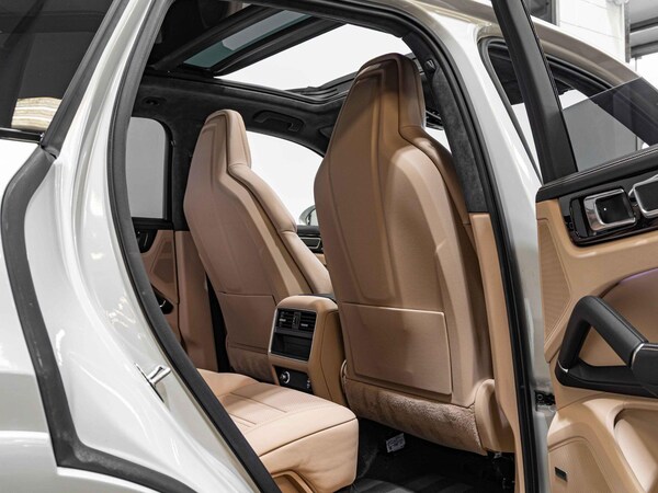 Used Porsche Cayenne 2022 for sale - 76189055: Photo 21