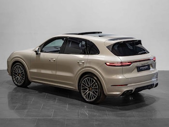 Used Porsche Cayenne 2022 for sale - 76189055: Photo 4