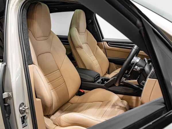 Used Porsche Cayenne 2022 for sale - 76189055: Photo 6
