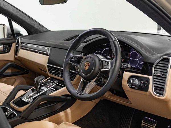 Used Porsche Cayenne 2022 for sale - 76189055: Photo 7