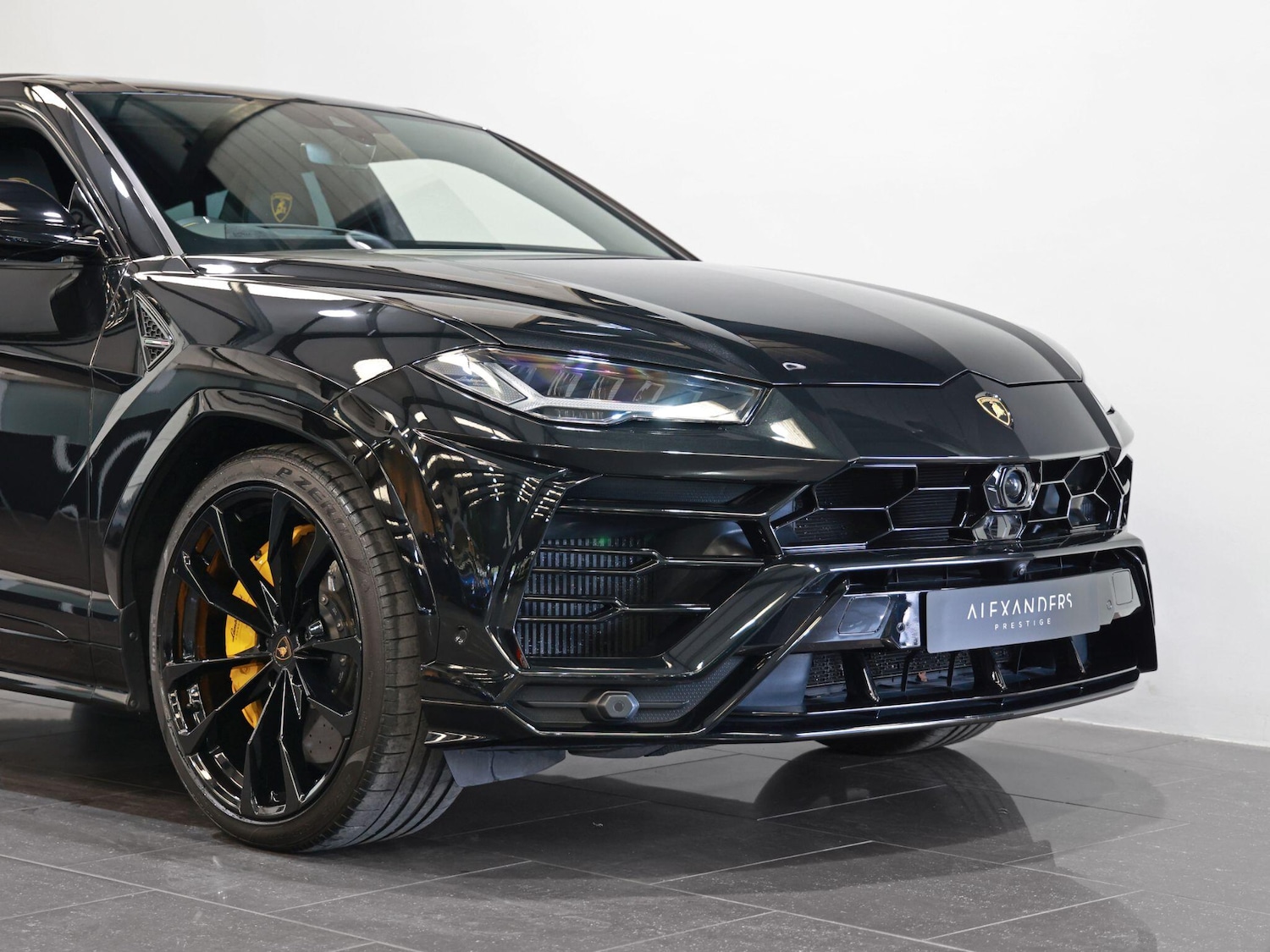 Used Lamborghini Urus 2021 for sale - 76549987: Photo 4