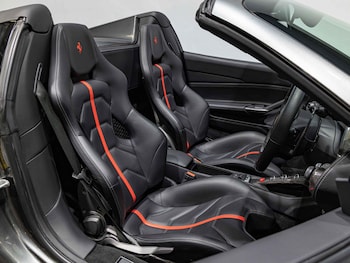 Used Ferrari 488 2018 for sale - 76964703: Photo