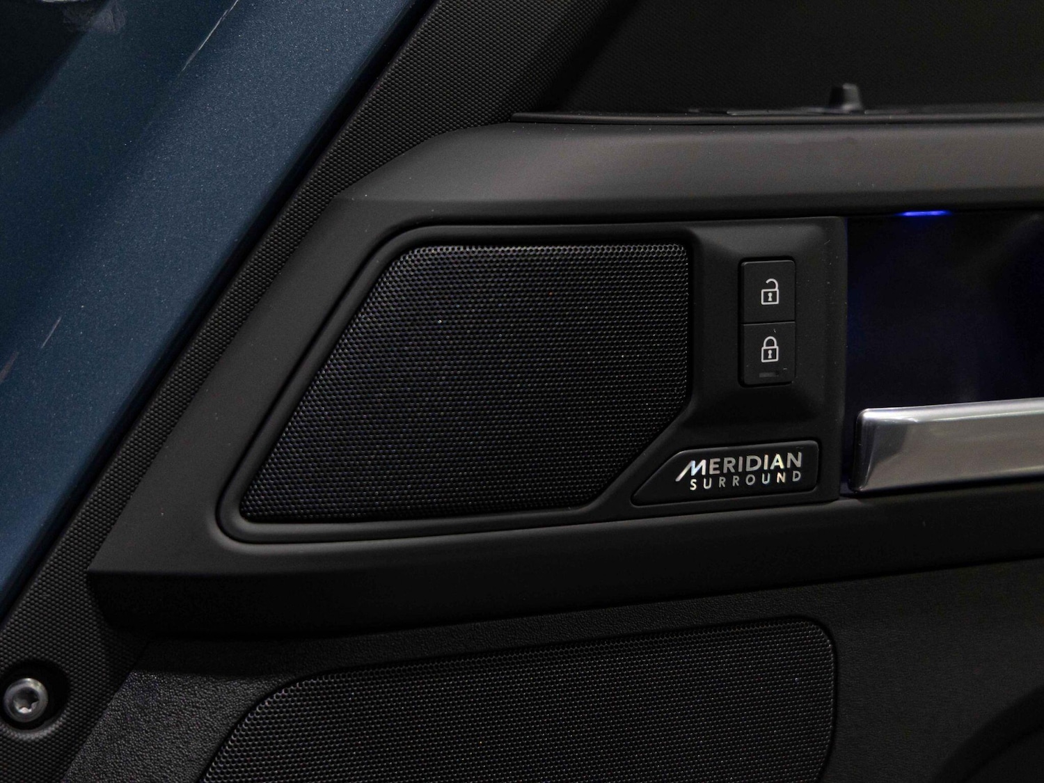 Used Land Rover Defender 2025 for sale - 76484626: Photo 17