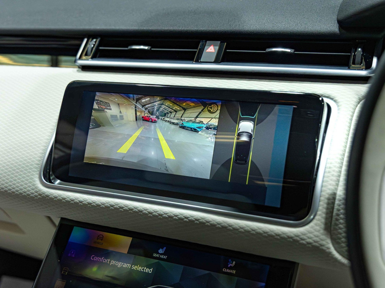 Used Land Rover Range Rover Velar 2023 for sale - 77081349: Photo 17