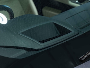 Used Land Rover Range Rover Velar 2023 for sale - 77081349: Photo