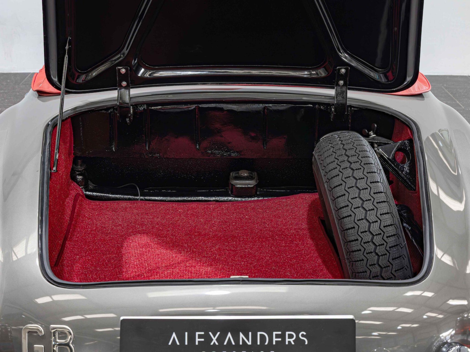 Used Mercedes-Benz 190 SL 2017 for sale - 76992560: Photo 29