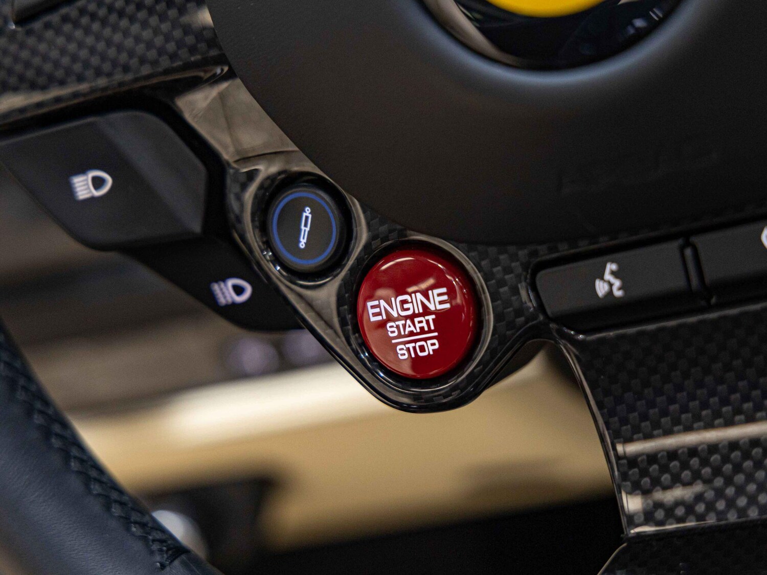 Used Ferrari F8 Spider 2023 for sale - 76584251: Photo 11