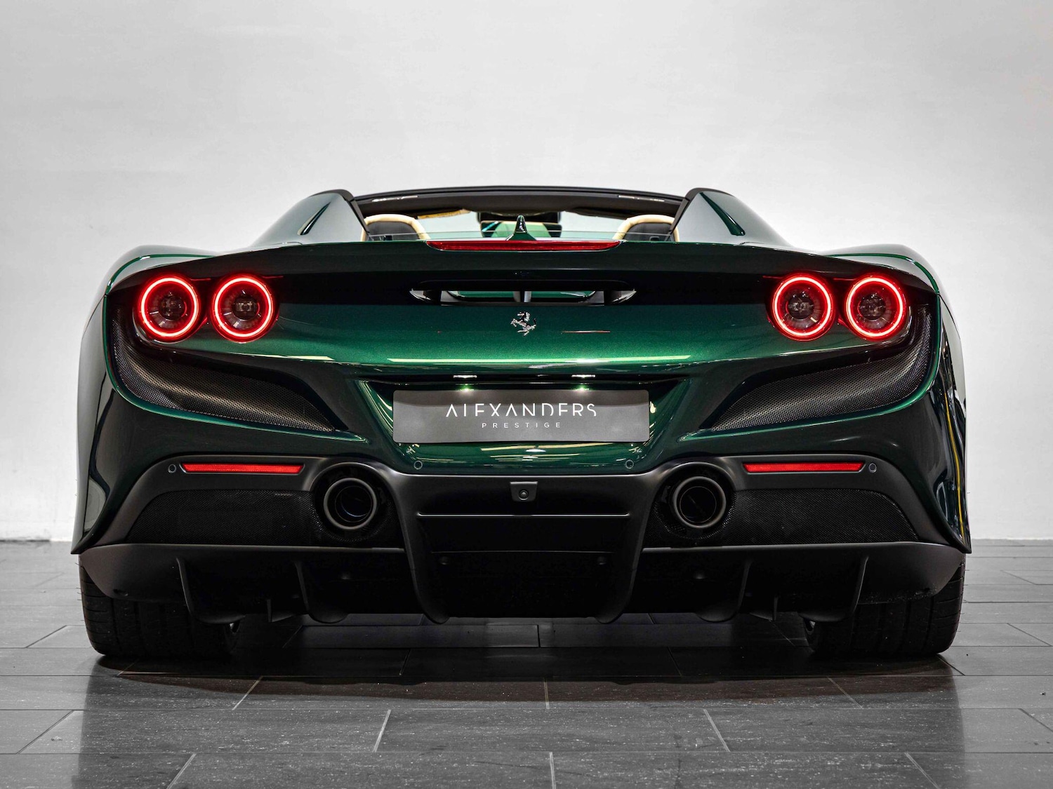 Used Ferrari F8 Spider 2023 for sale - 76584251: Photo 26