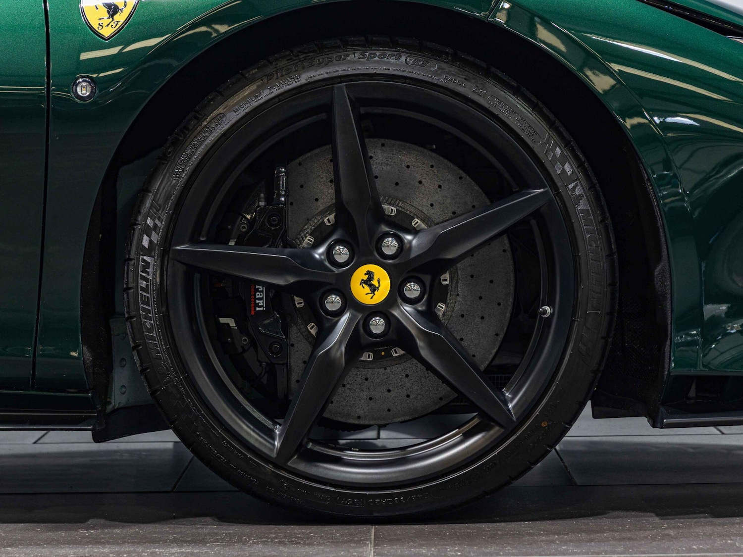 Used Ferrari F8 Spider 2023 for sale - 76584251: Photo 3