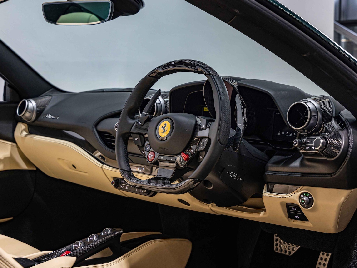Used Ferrari F8 Spider 2023 for sale - 76584251: Photo 7