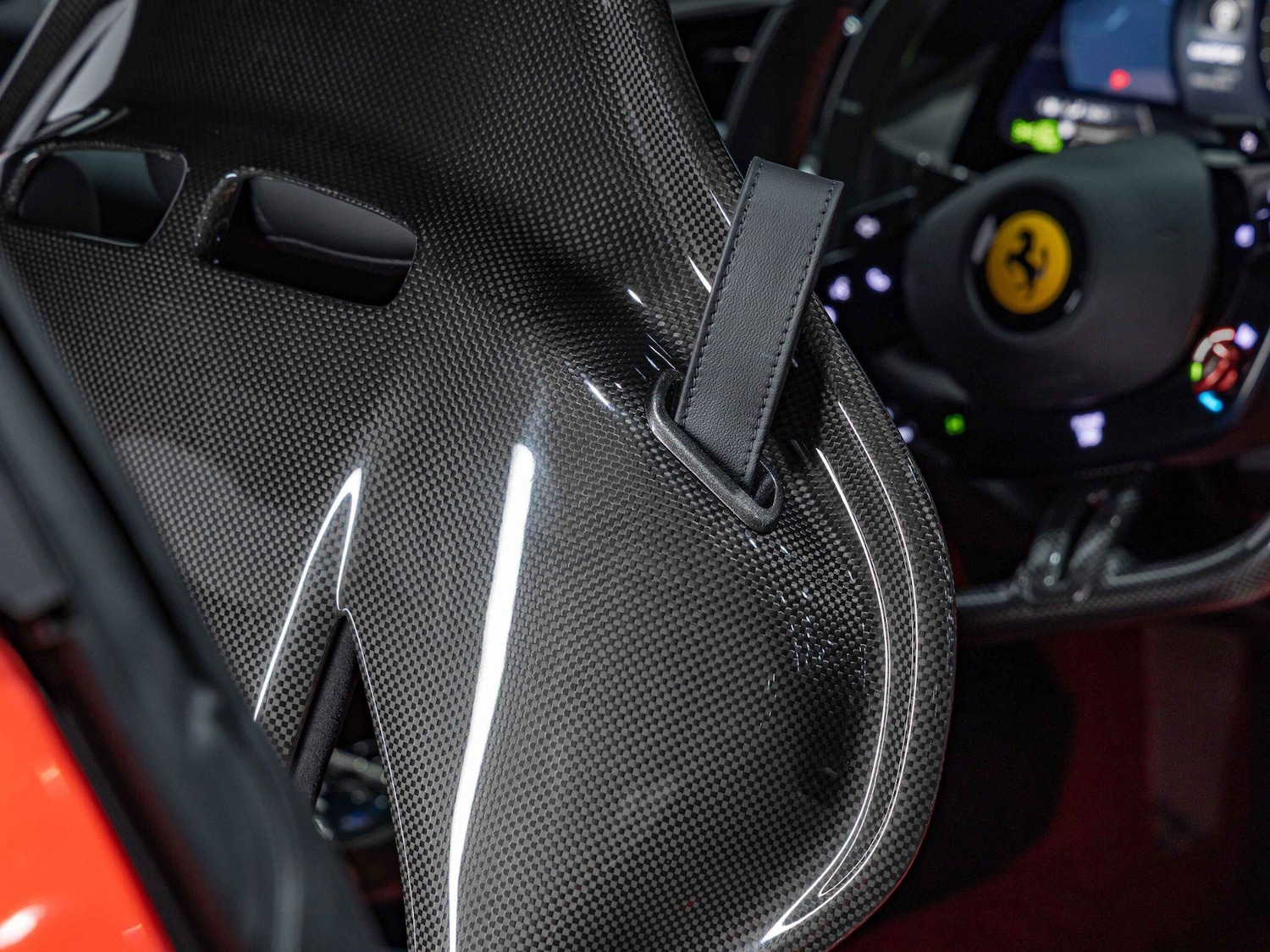 Used Ferrari 296 GTB for sale - 76995330: Photo 3