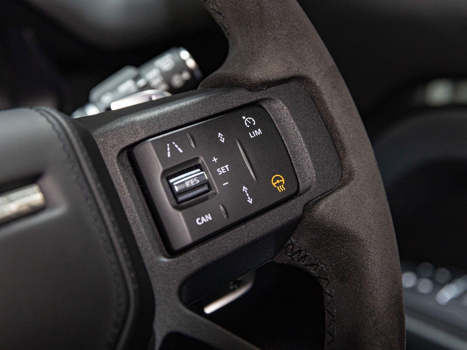 Used Land Rover Defender 110 for sale - 76997836: Photo 14