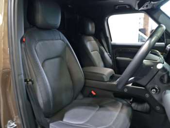 Used Land Rover Defender 110 2023 for sale - 74441335: Photo