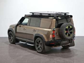 Used Land Rover Defender 110 2023 for sale - 74441335: Photo