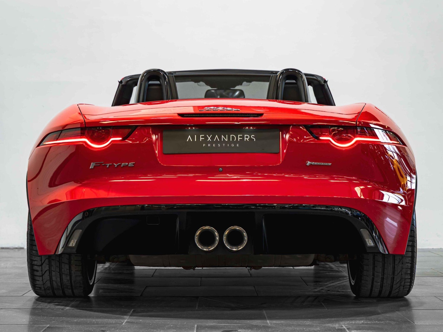 Used Jaguar F-Type 2019 for sale - 77657716: Photo 12