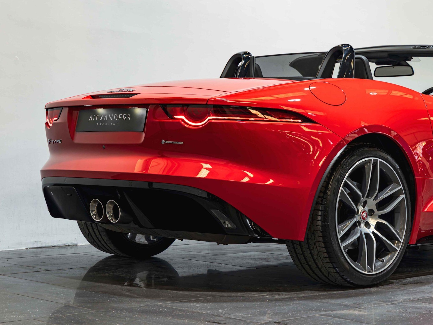 Used Jaguar F-Type 2019 for sale - 77657716: Photo 14